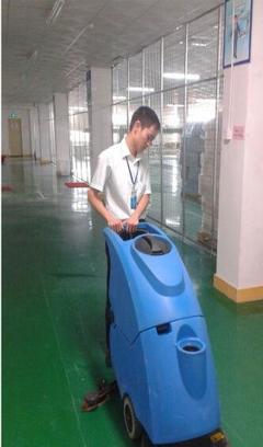 长沙嘉得力地面清洗机与昆明火车站专用洗地机 高效清洁解决方案全览